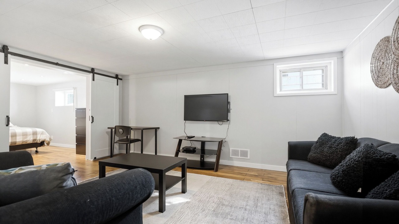 Photo of Bedroom in Birds Hill