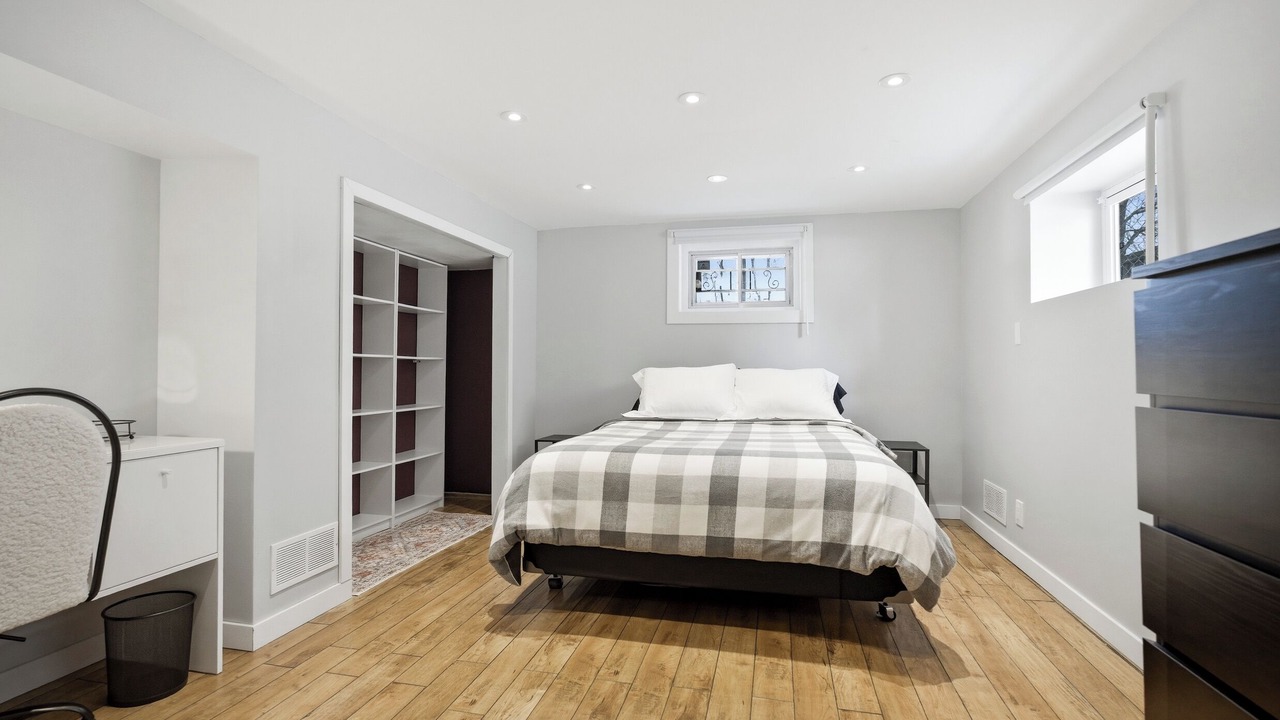 Photo of Bedroom in Birds Hill