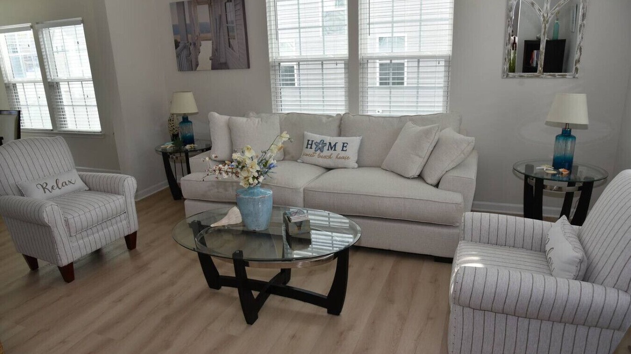 Photo of Livingroom in Bennsville