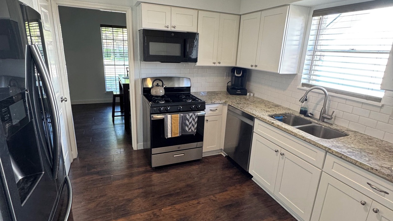Photo of Kitchen in Meadows Place