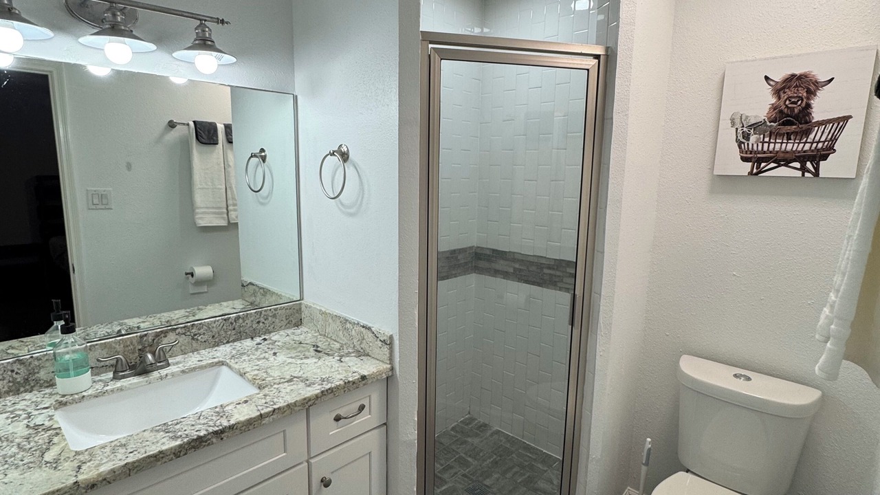 Photo of Bathroom in Meadows Place