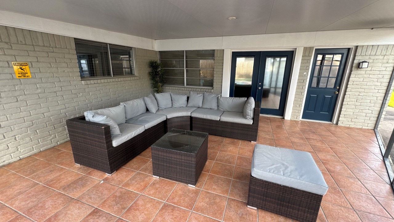 Photo of Patio Balcony in Meadows Place