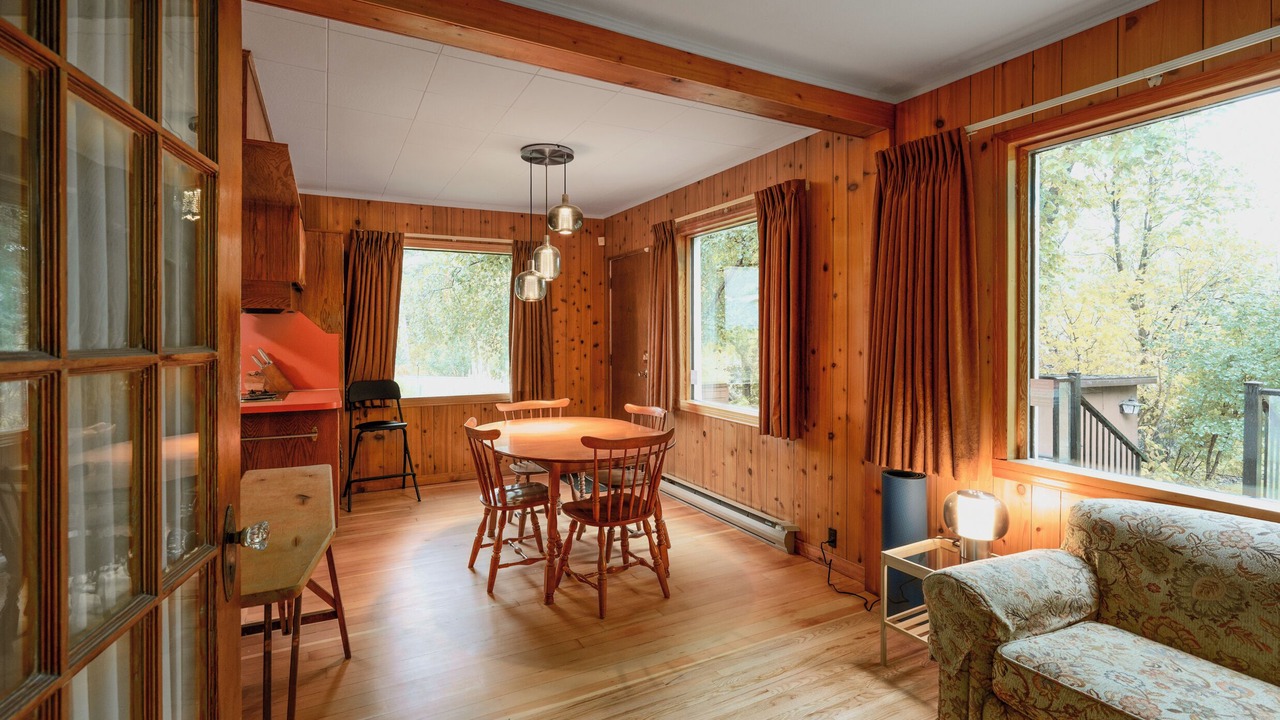 Photo of Livingroom in Winnipeg