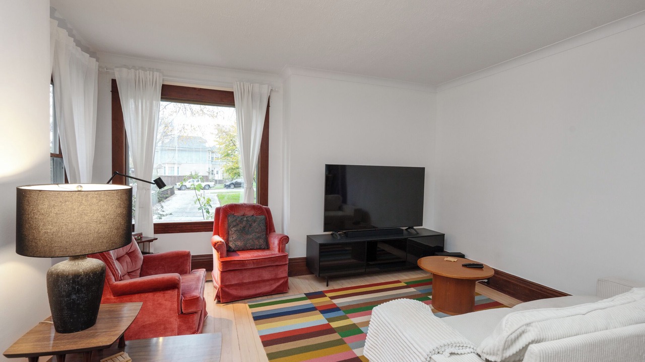 Photo of Livingroom in Winnipeg