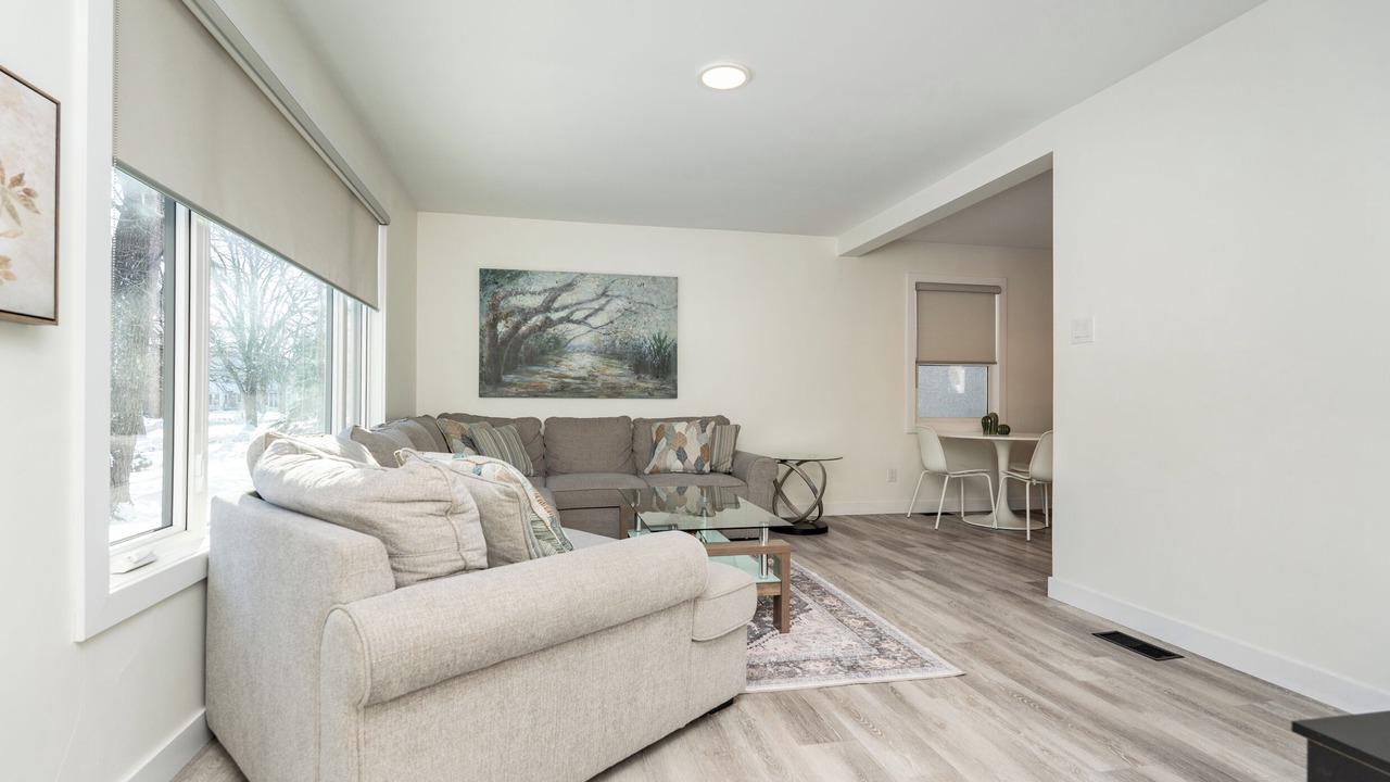Photo of Livingroom in Tuxedo