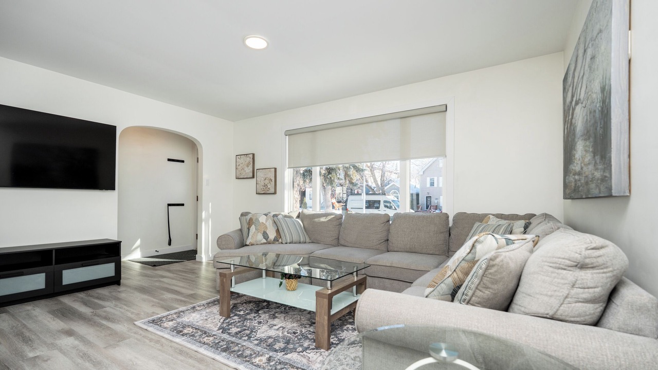 Photo of Livingroom in Tuxedo