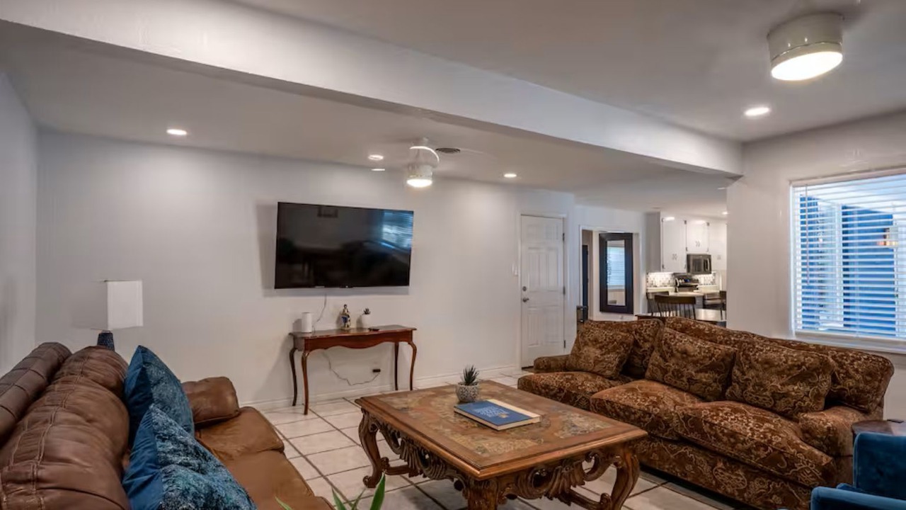 Photo of Livingroom in Richland Hills