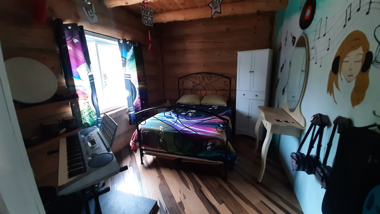 Photo of Bedroom in Mandeville