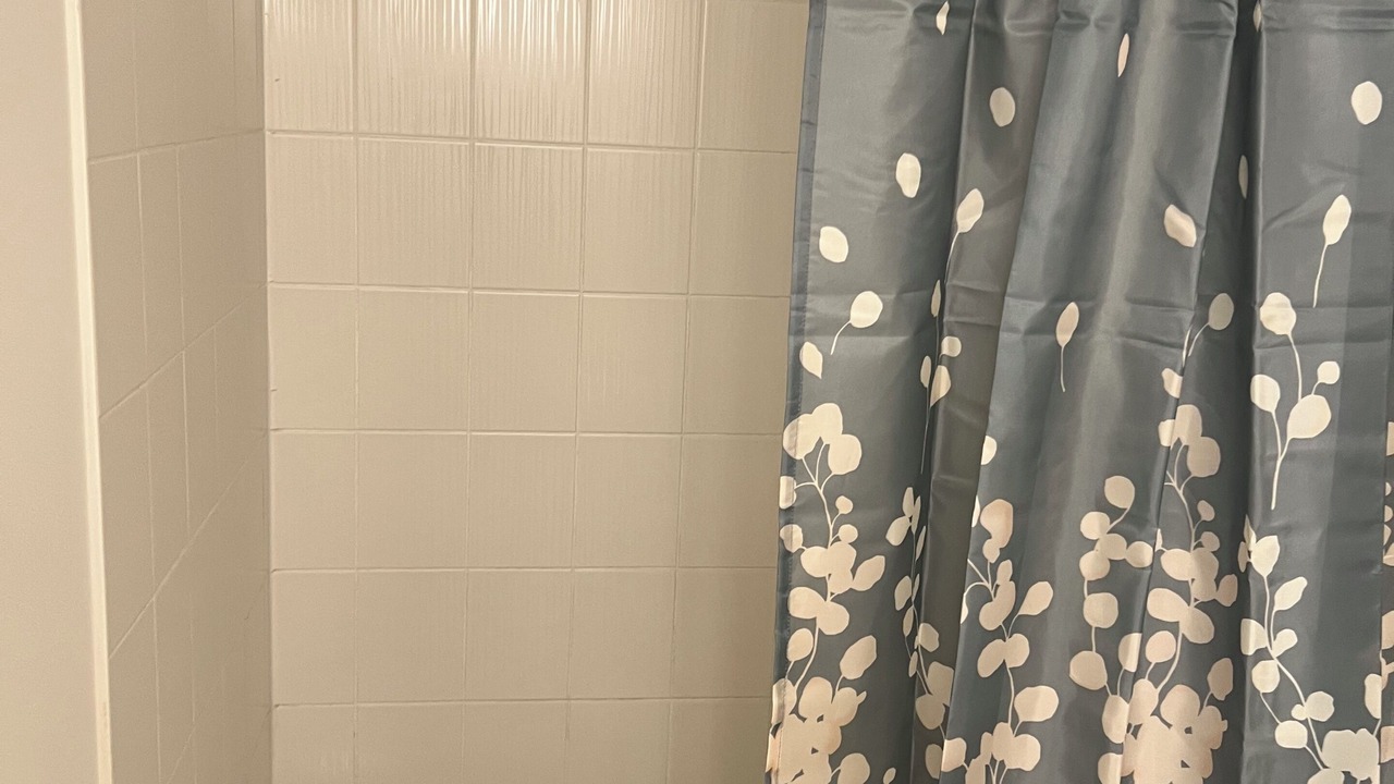 Photo of Bathroom in Briar Hill - Belgravia