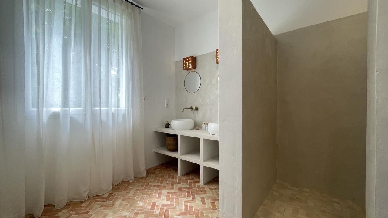 Photo of Bathroom in Anhaux