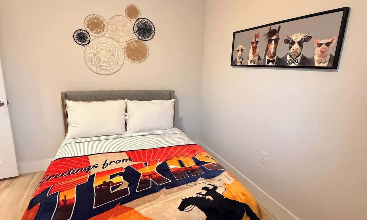 Photo of Bedroom in Ennis