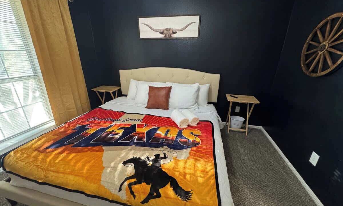 Photo of Bedroom in Midlothian