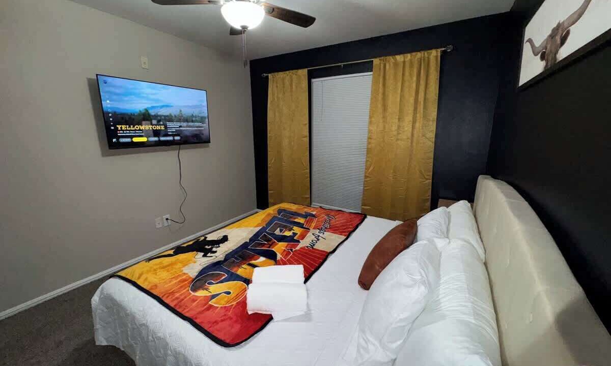 Photo of Bedroom in Midlothian