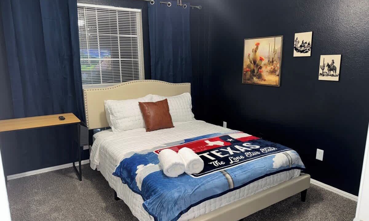 Photo of Bedroom in Midlothian