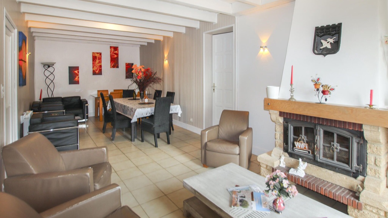 Photo of Bedroom in Saint-Julien-du-Gua