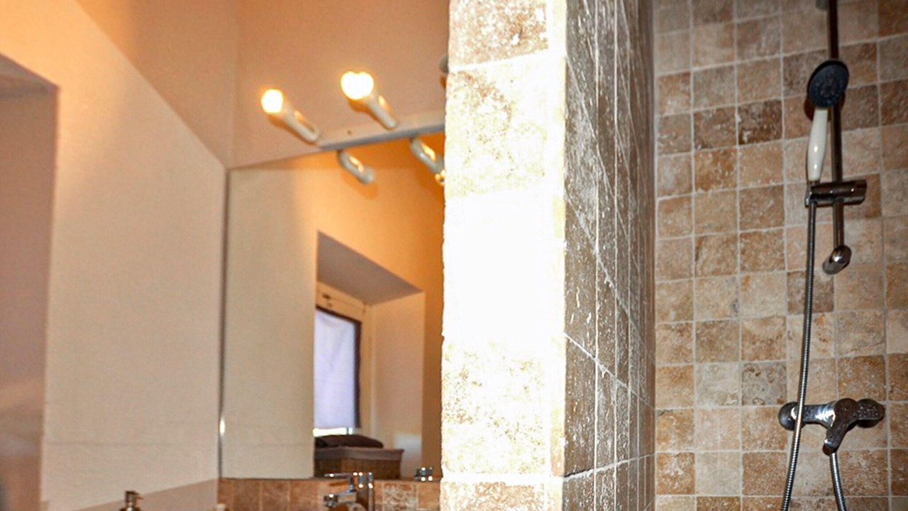 Photo of Bathroom in Saint-Andre-de-Roquelongue