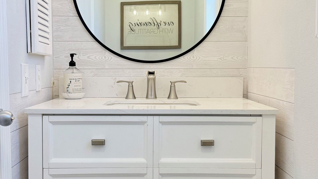 Photo of Bathroom in Saint Simons Heights
