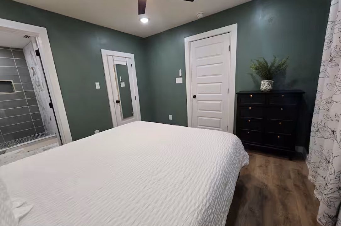 Photo of Bedroom in Southside