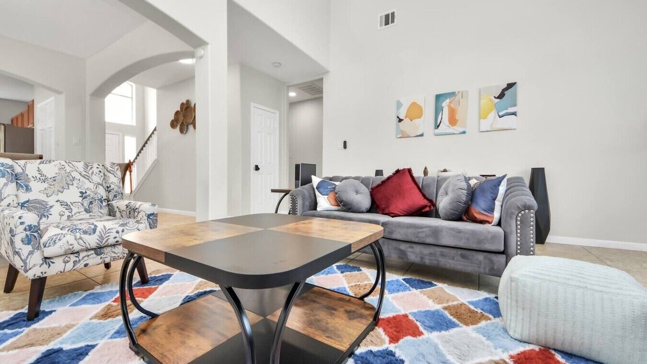 Photo of Livingroom in Cypress