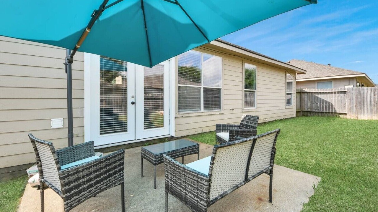 Photo of Patio Balcony in Cypress