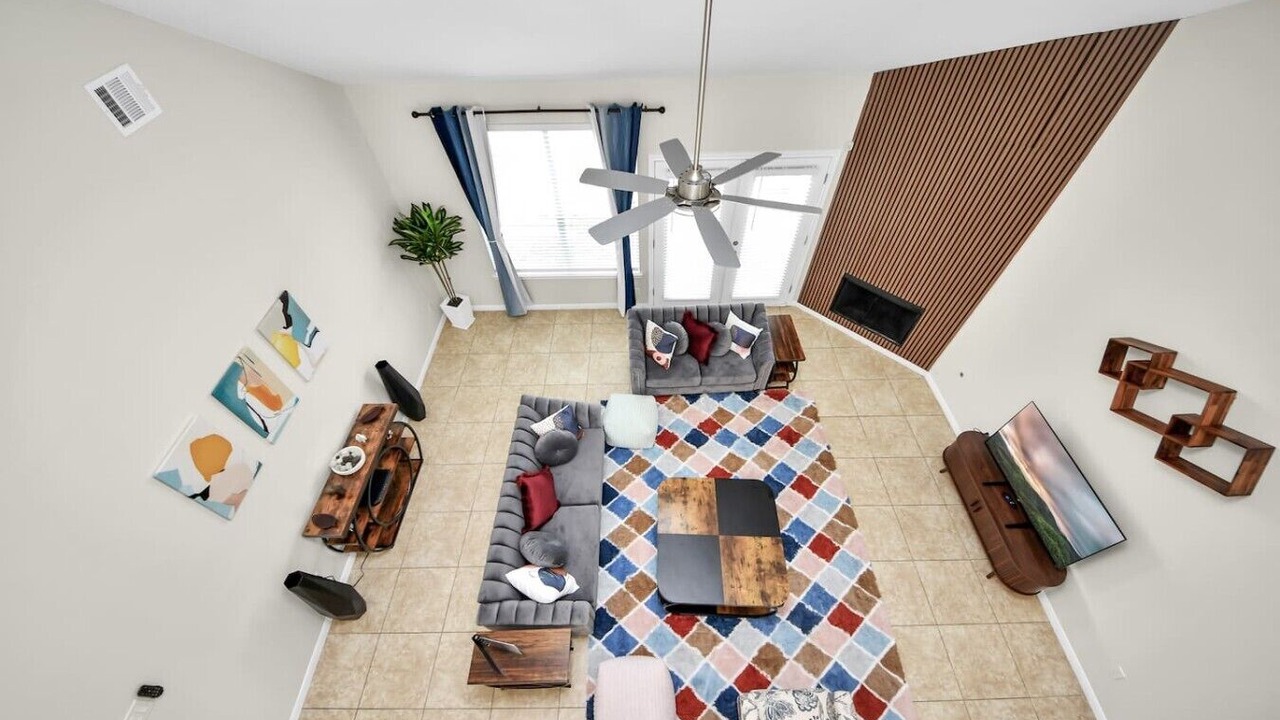 Photo of Livingroom in Cypress