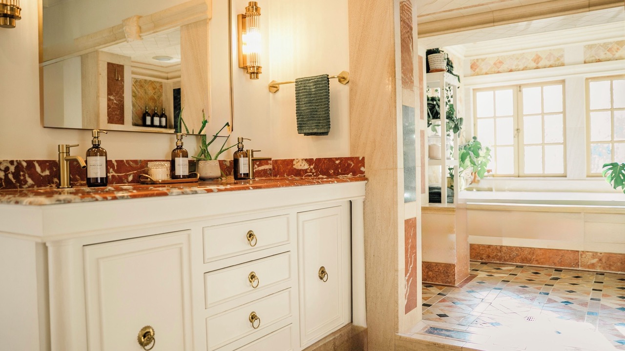 Photo of Bathroom in Forestville