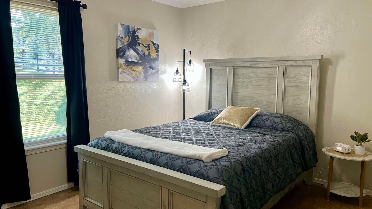 Photo of Bedroom in Fort Smith