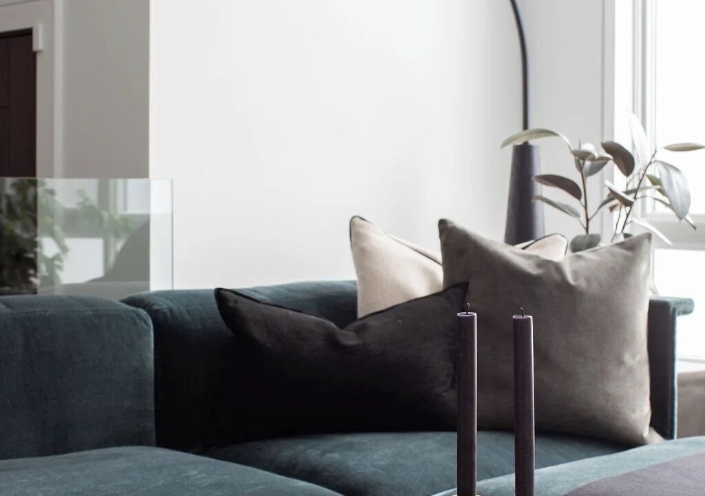 Photo of Livingroom in Swansea