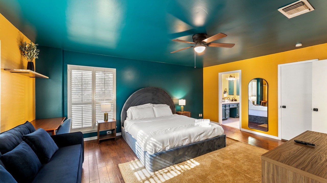 Photo of Bedroom in North San Antonio - SAT