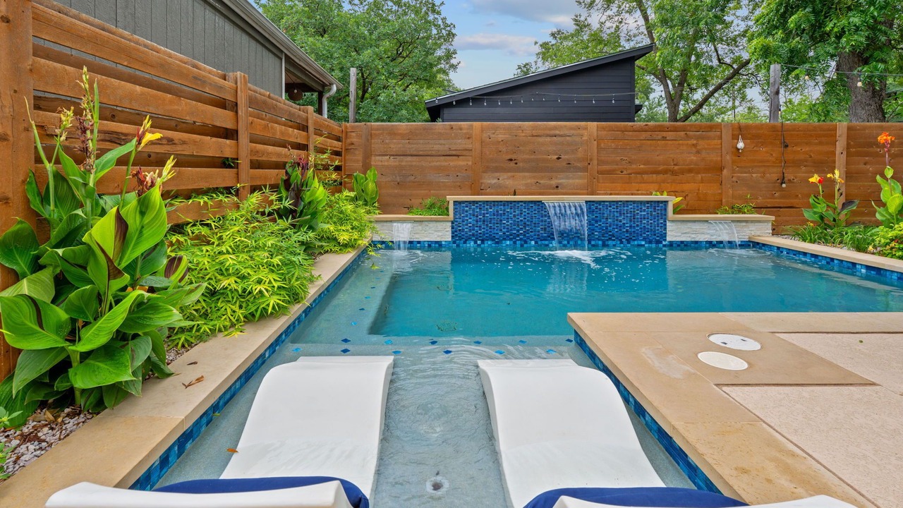 Photo of Outdoor in South Manchaca