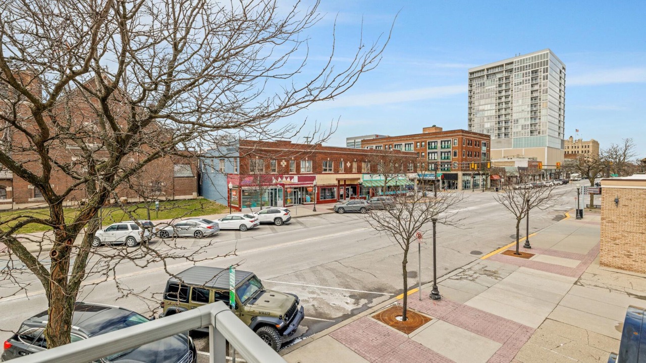 Photo of Outdoor in Royal Oak