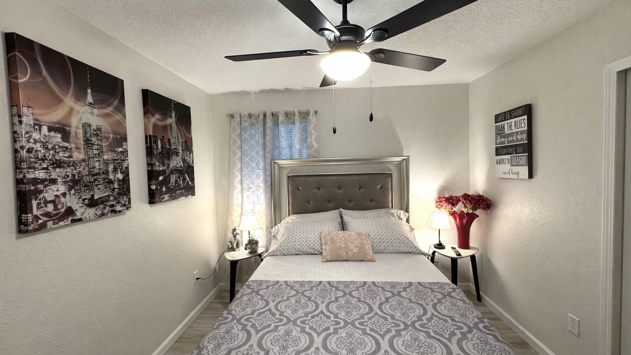 Photo of Bedroom in Murray Hill