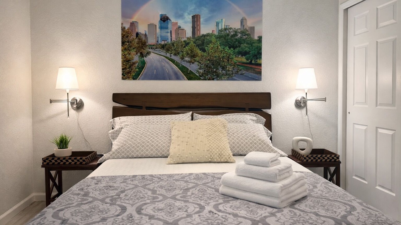 Photo of Bedroom in Murray Hill