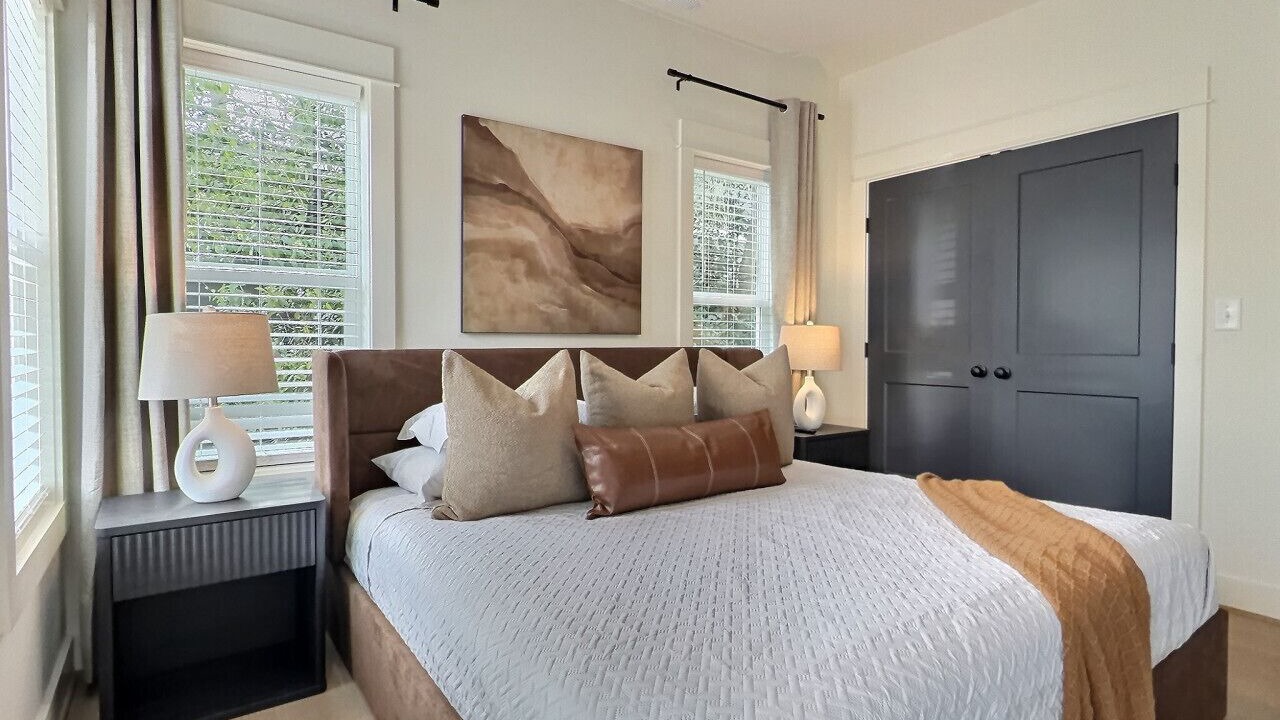 Photo of Bedroom in Forest Park