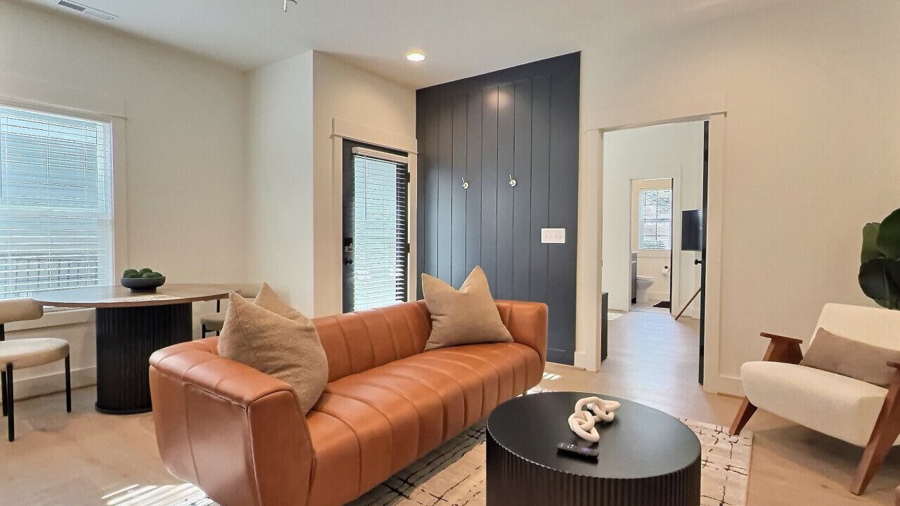 Photo of Livingroom in Forest Park