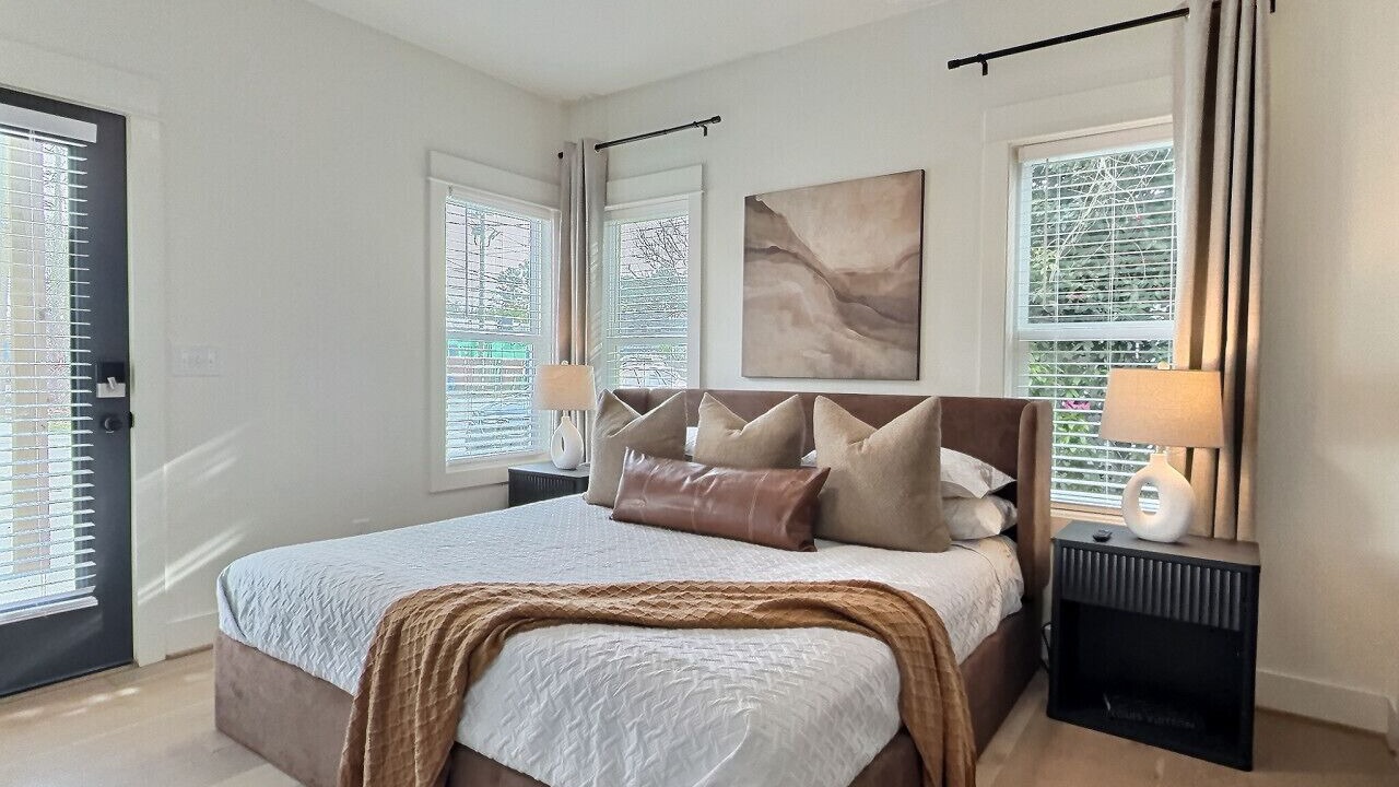Photo of Bedroom in Forest Park