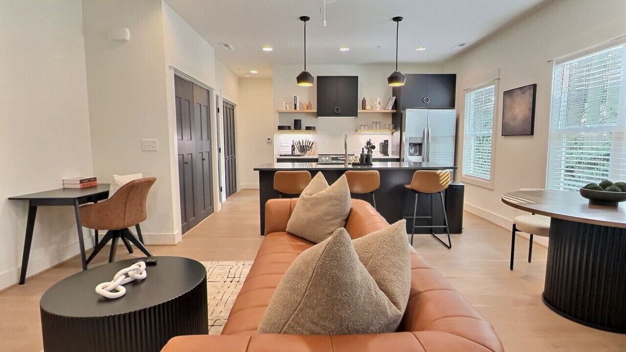 Photo of Livingroom in Forest Park