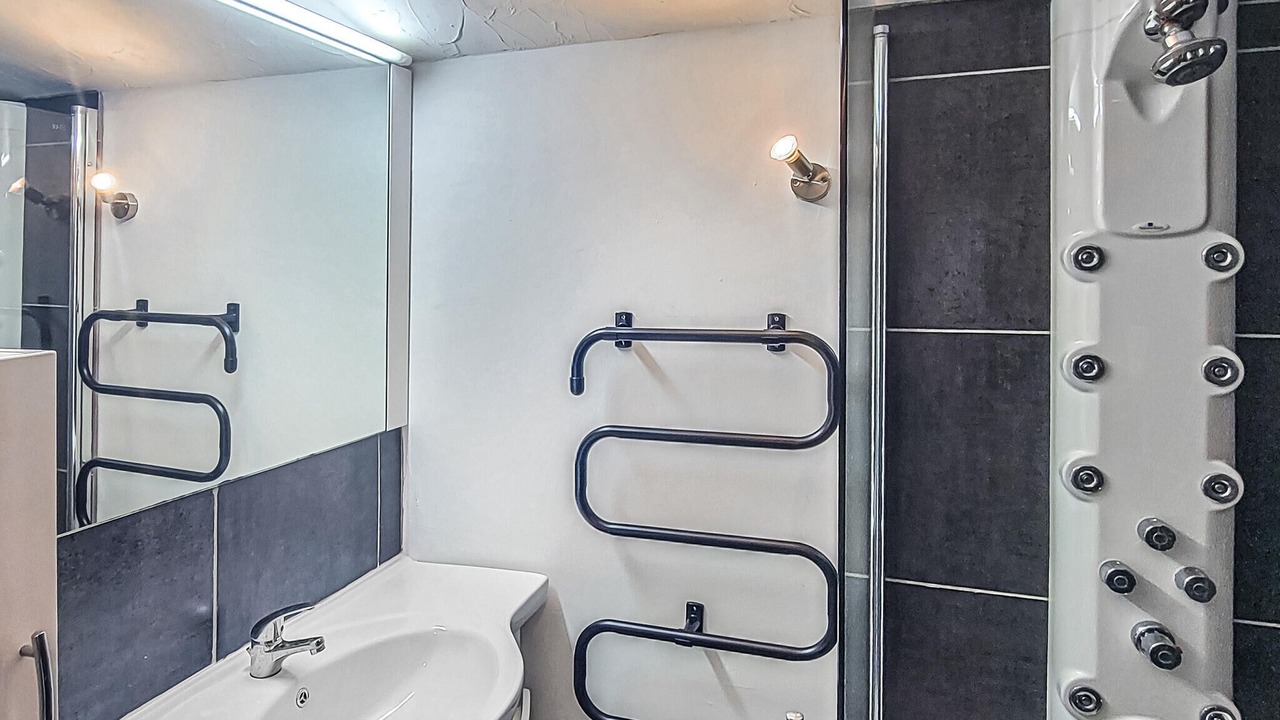 Photo of Bathroom in Salavas