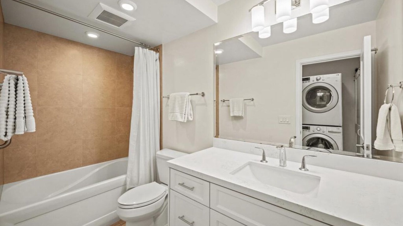 Photo of Bathroom in Del Mar