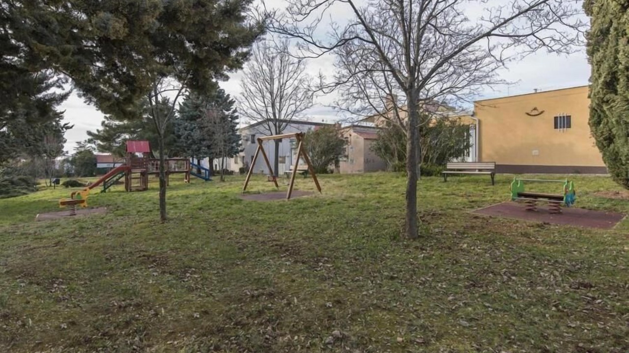 Photo of Others in Mareda