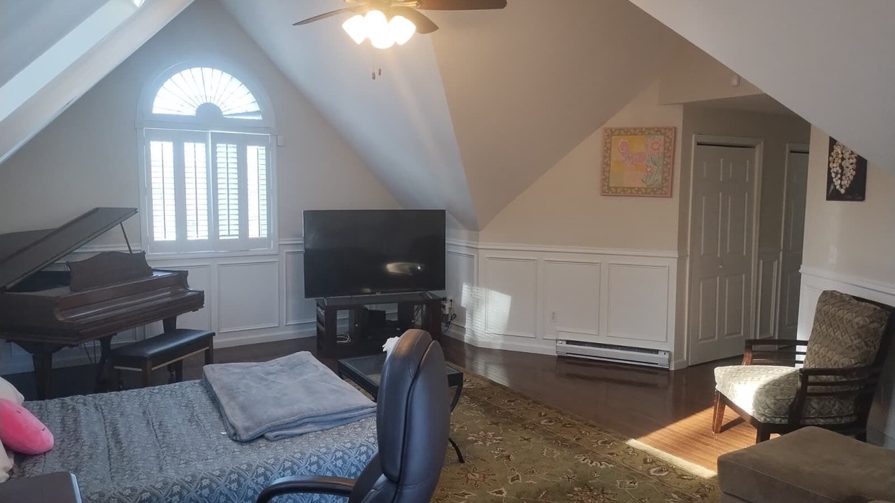 Photo of Bedroom in Lagrangeville