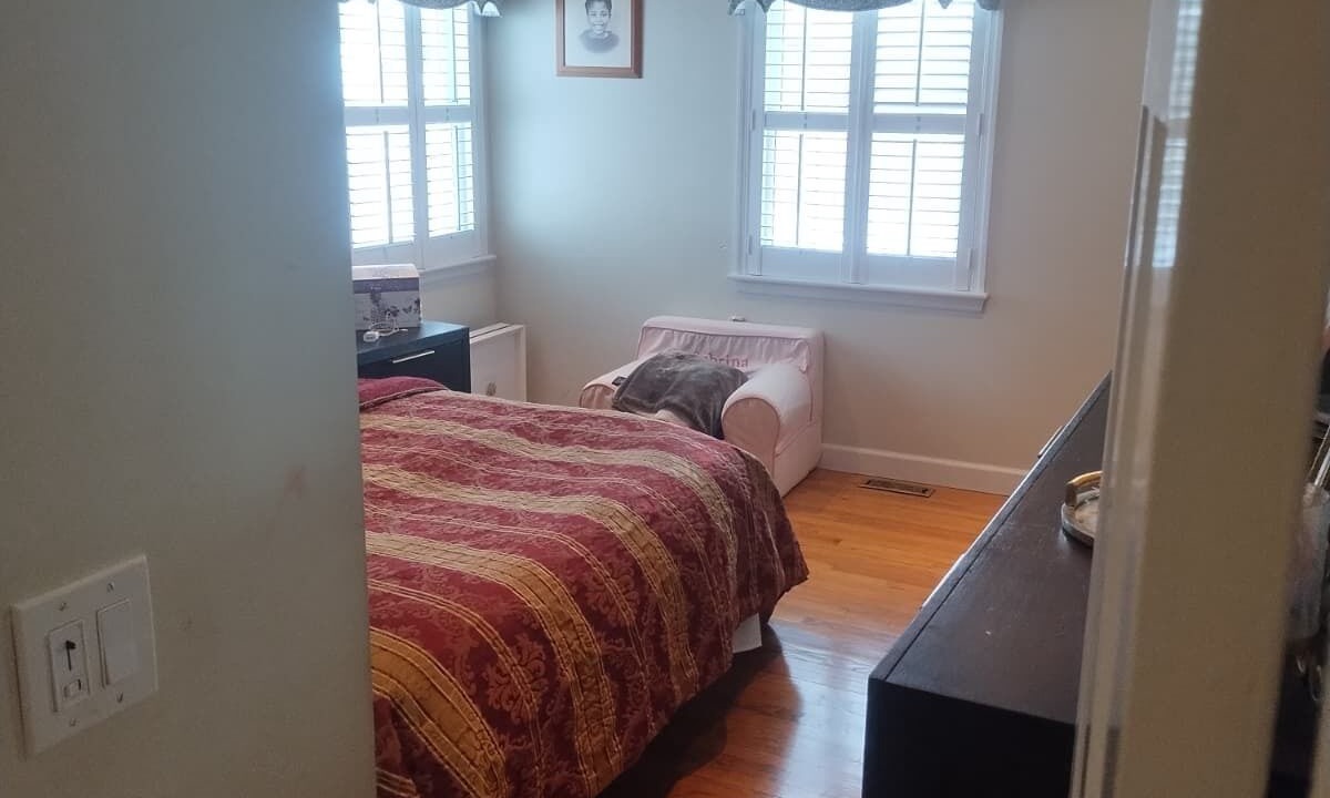 Photo of Bedroom in Lagrangeville