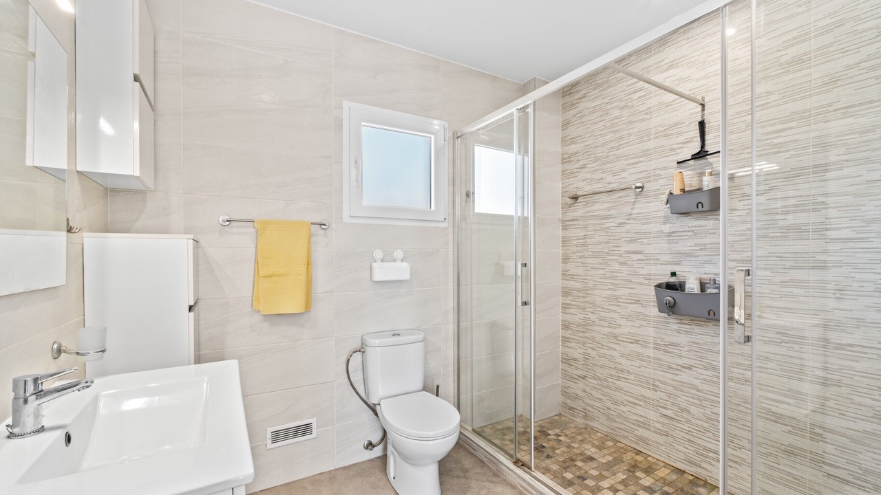 Photo of Bathroom in Abanilla