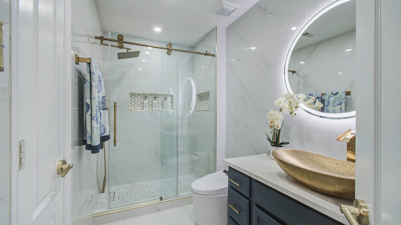 Photo of Bathroom in Barker