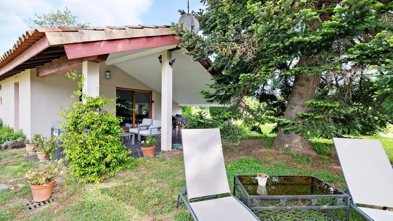 Photo of Patio Balcony in Mazeres