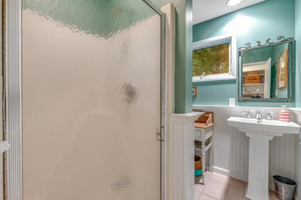 Photo of Bathroom in Bethany Beach