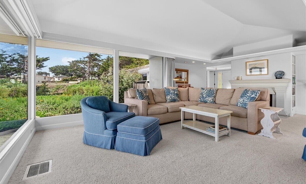 Photo of Bedroom in Carmel Point
