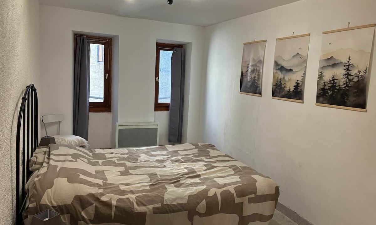 Photo of Bedroom in Quillan