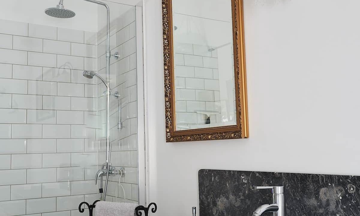 Photo of Bathroom in Quillan
