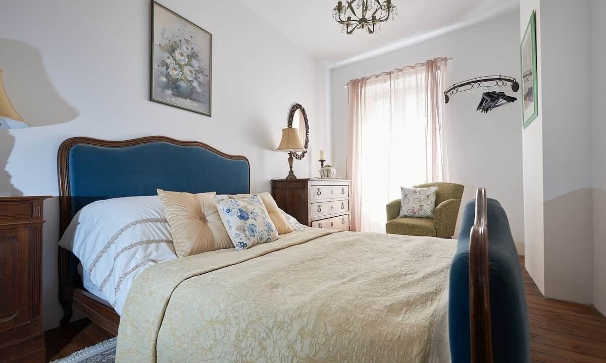 Photo of Bedroom in Quillan